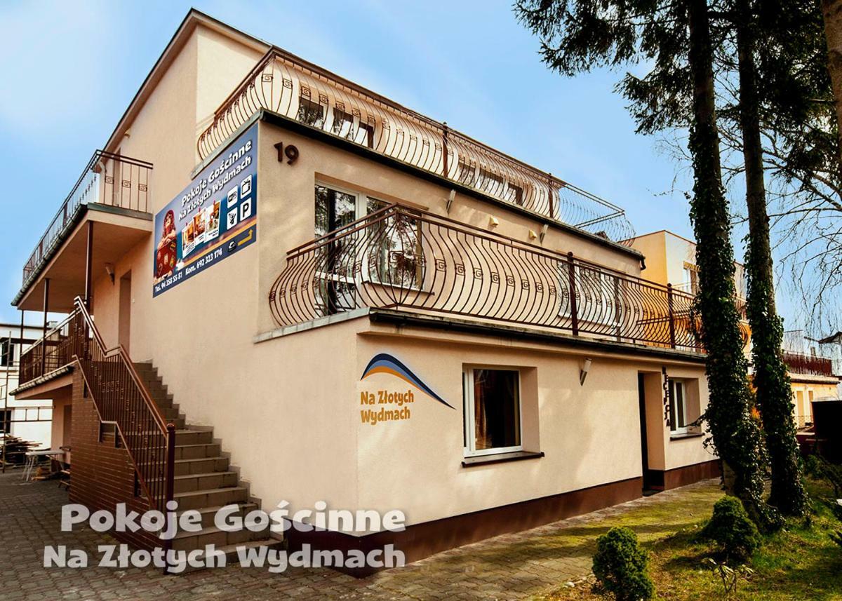 Pokoje Na Zlotych Wydmach Dzwirzyno Ngoại thất bức ảnh