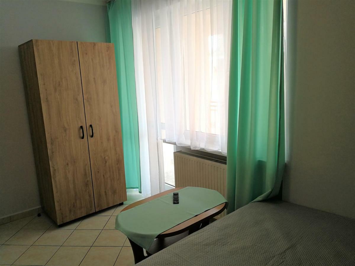 Pokoje Na Zlotych Wydmach Dzwirzyno Ngoại thất bức ảnh